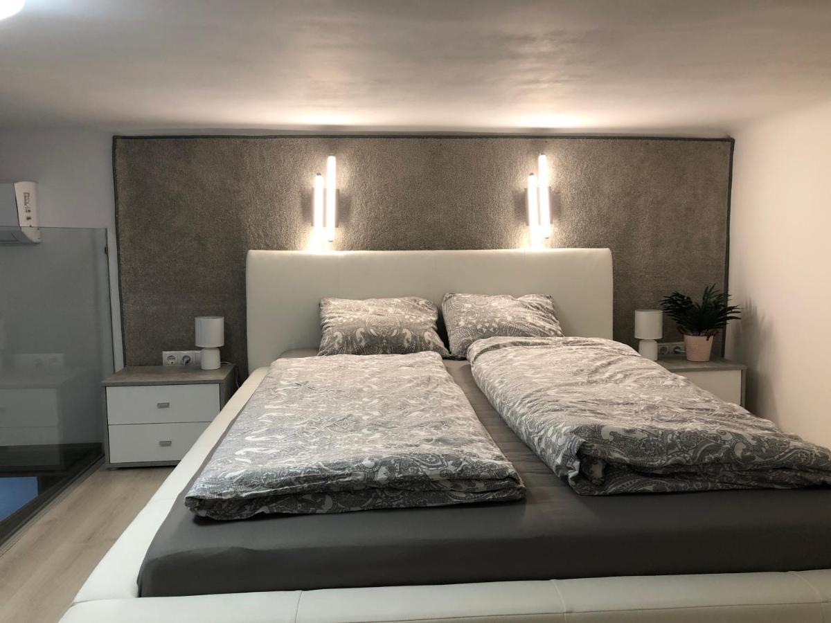 Hunyady Gallery Apartment Budapest Kültér fotó
