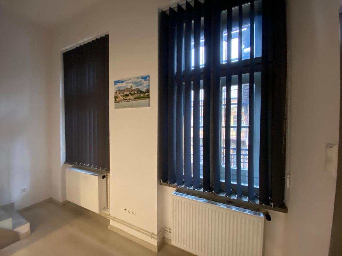 Hunyady Gallery Apartment Budapest Kültér fotó