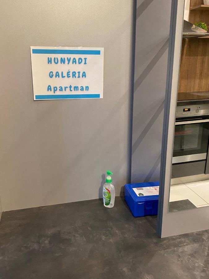 Hunyady Gallery Apartment Budapest Kültér fotó